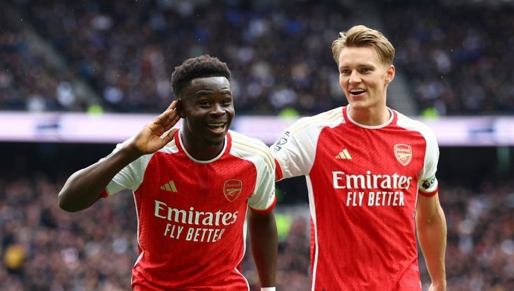 Arsenal mất cả Saka và Odegaard