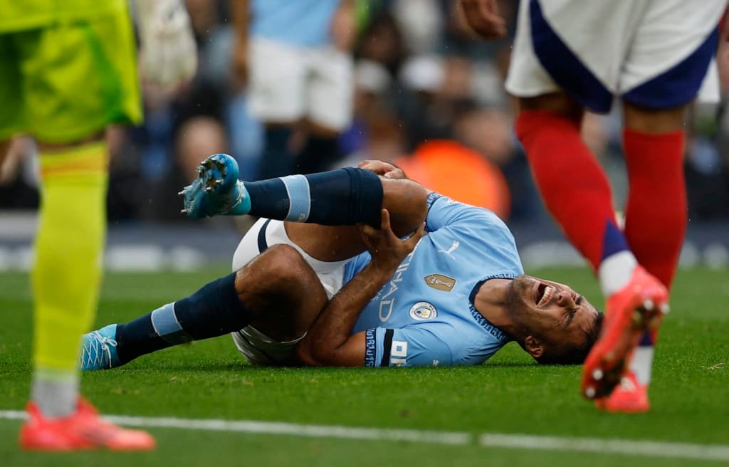 Chấn thương của Rodri khiến Man City chật vật