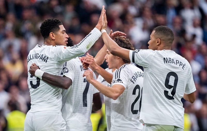 Real Madrid đánh bại Osasuna với tỷ số 4-0.