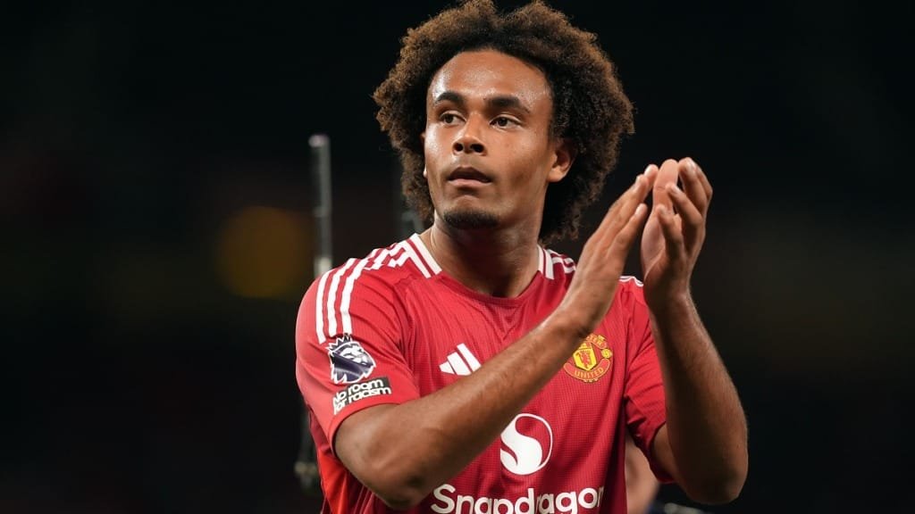 Napoli để mắt đến Joshua Zirkzee của United
