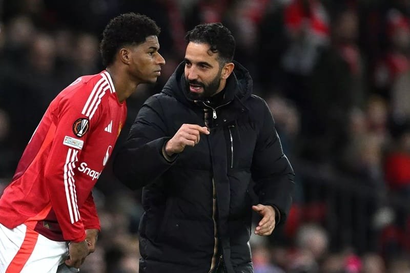 Ả Rập vẫy gọi Rashford.