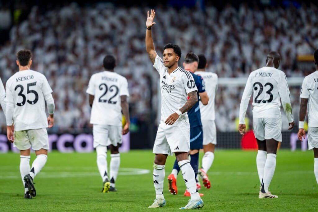 Rodrygo vừa lập hattrick hồi giữa tuần