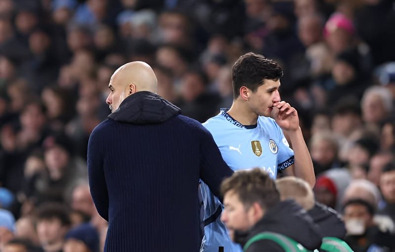 Pep Guardiola nhận định Abdukodir Khusanov cần thêm thời gian để phát triển.